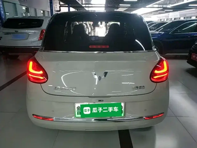 Wuling Bingo — Фото автомобиля 5
