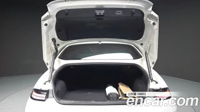 Hyundai Ioniq 6 — Фото автомобиля 26