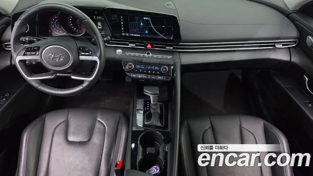 Hyundai Avante CN7 — Фото автомобиля 7