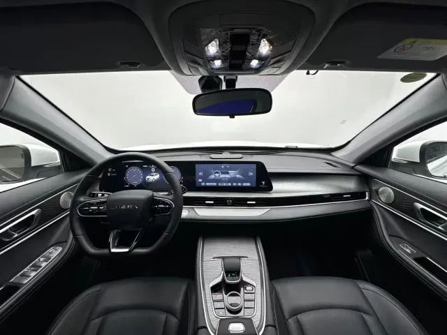 Chery Tiggo 8 PLUS — Фото автомобиля 4