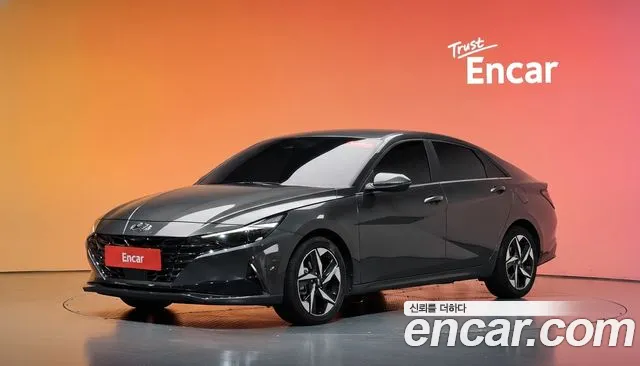 Фотография автомобиля — Hyundai Avante CN7