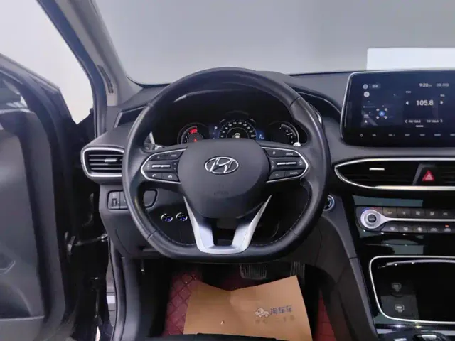 Hyundai Santa Fe — Фото автомобиля 15