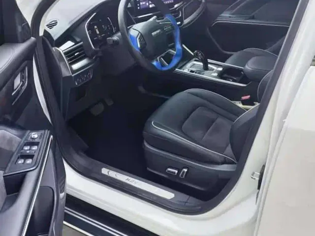 Haval H6 — Фото автомобиля 8