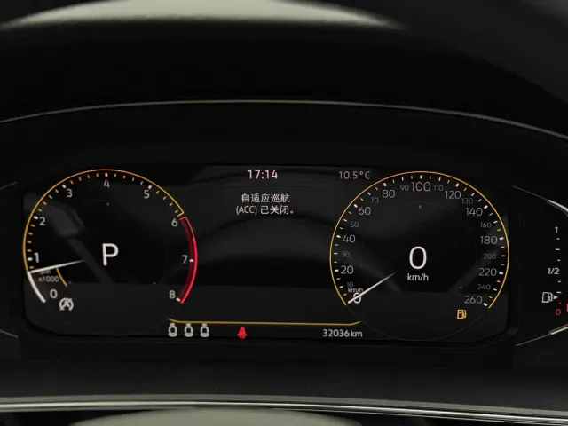 Volkswagen Passat — Фото автомобиля 10