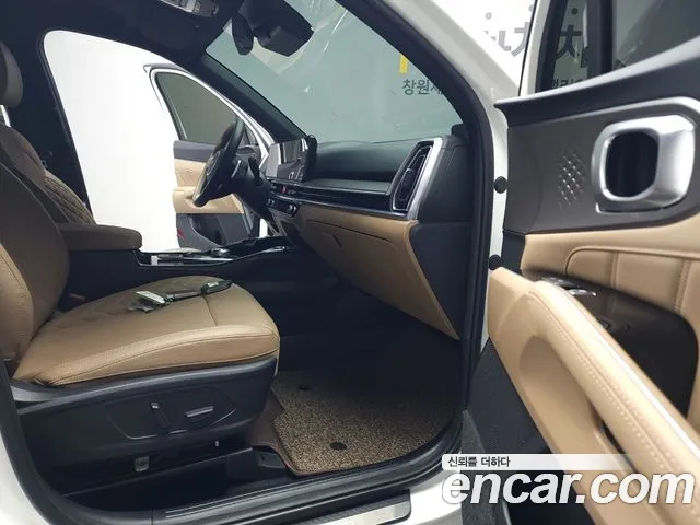 Kia Sorento Новый Sorento 4 поколение Бензин 2.5T 2WD — Фото автомобиля 15