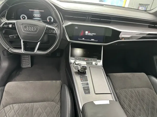 Audi A6L — Фото автомобиля 9