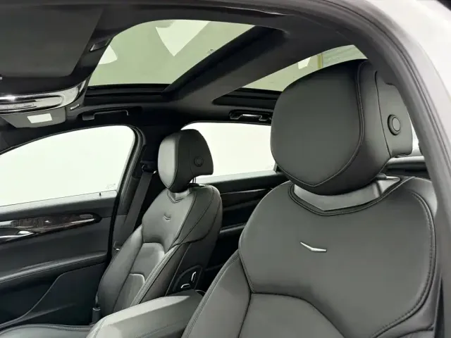 Cadillac CT6 — Фото автомобиля 25