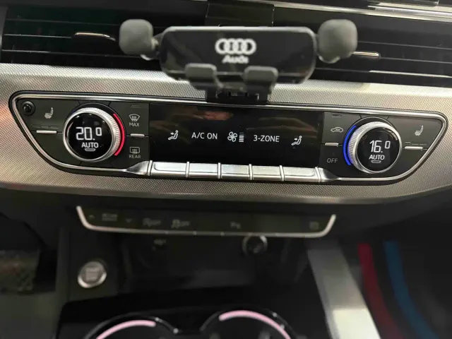Audi A4 — Фото автомобиля 11