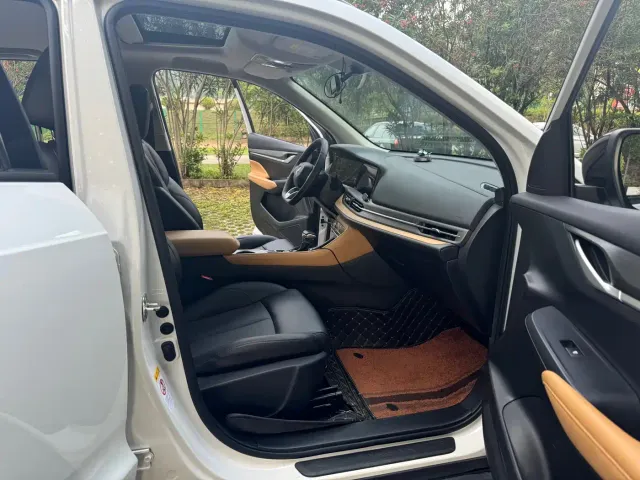 Changan CS55 Plus — Фото автомобиля 10