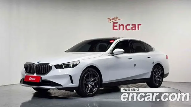 BMW 5 Series G60 — Фото автомобиля 2