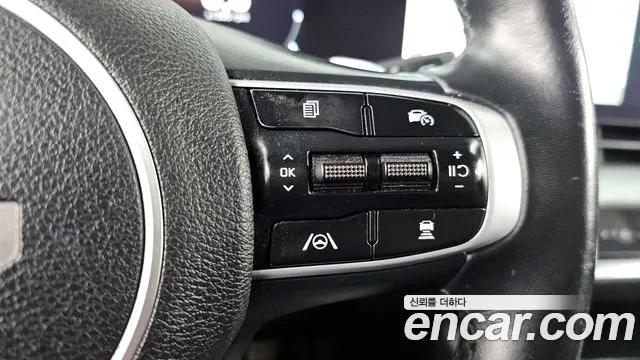 Kia Sportage Sportage 5-е поколение Бензин 1.6 Turbo 4WD — Фото автомобиля 18