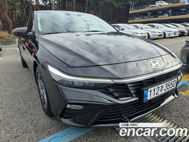 Hyundai AVANTE Новый Avante (CN7) — Фото автомобиля 3