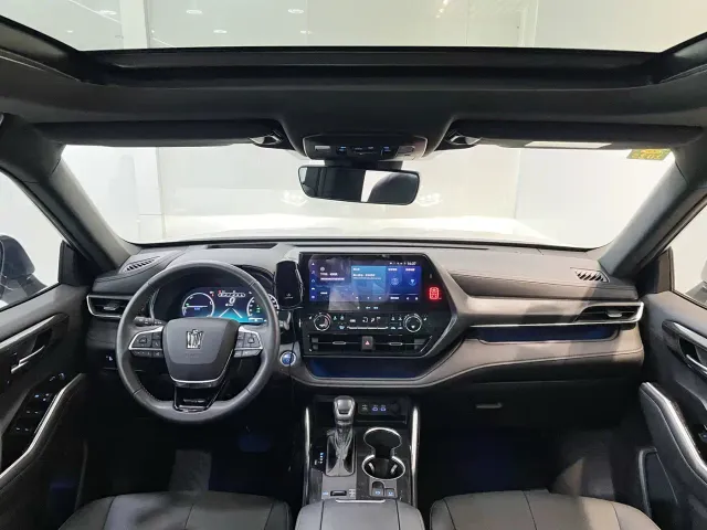 Toyota Crown Kluger — Фото автомобиля 20