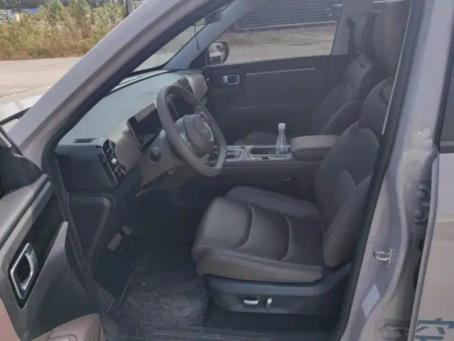 Wuling Starlight 560 — Фото автомобиля 9