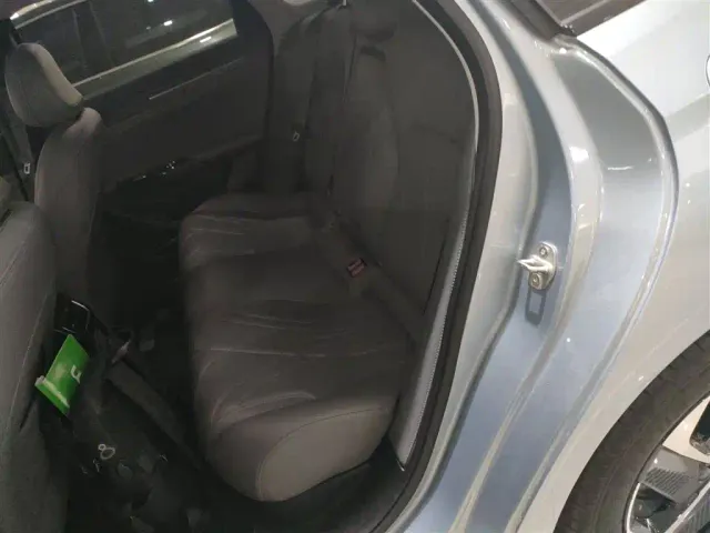 Geely Galaxy L6 — Фото автомобиля 12