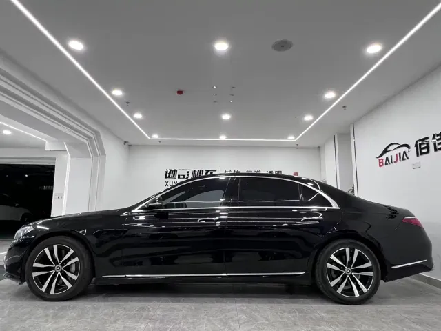 Mercedes-Benz S-Class — Фото автомобиля 4