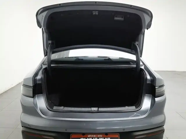 BYD Seal 05 DM-i — Фото автомобиля 16