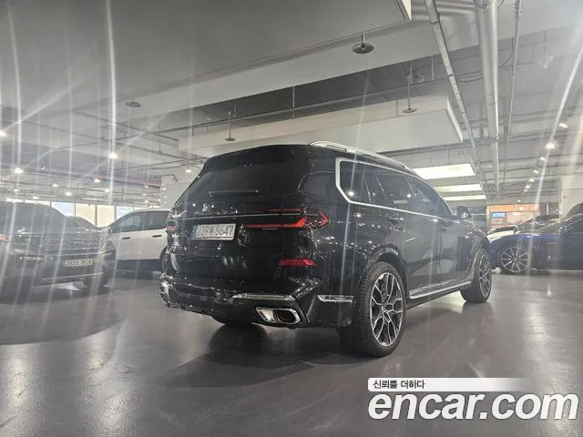 BMW X7 G07 — Фото автомобиля 2