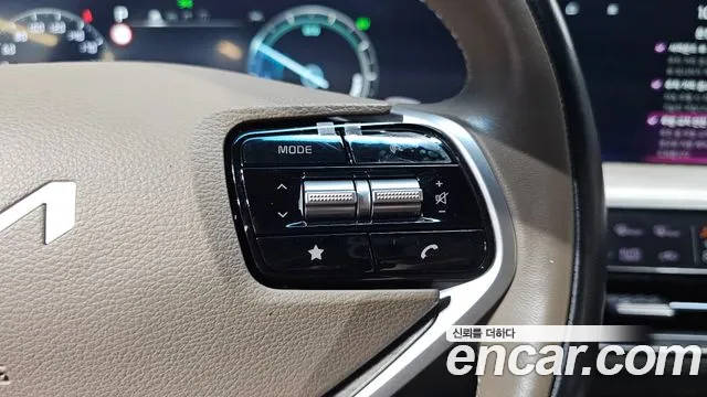 Kia K8 Hybrid — Фото автомобиля 28