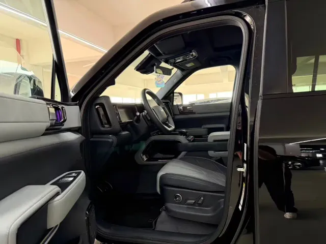 BYD FangChengBao Leopard 5 — Фото автомобиля 8