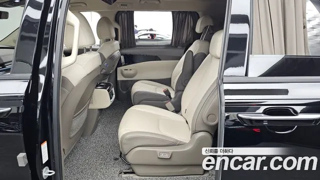 Kia Carnival 4th Gen — Фото автомобиля 16