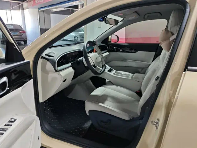Geely Starry Wish — Фото автомобиля 6