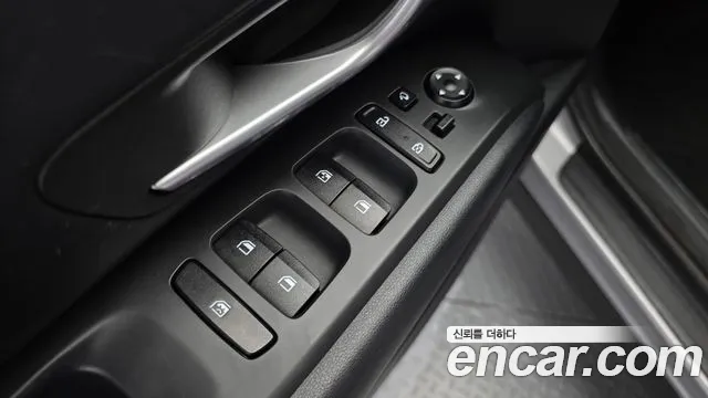 Hyundai Tucson Tucson (NX4) Дизель 2.0 4WD — Фото автомобиля 28