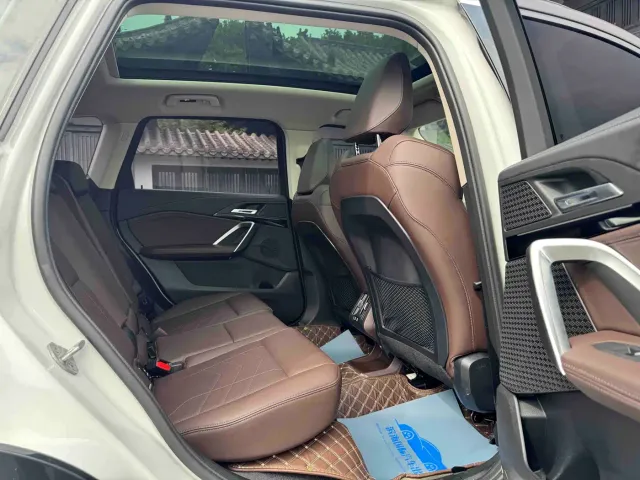 BMW X1 — Фото автомобиля 9