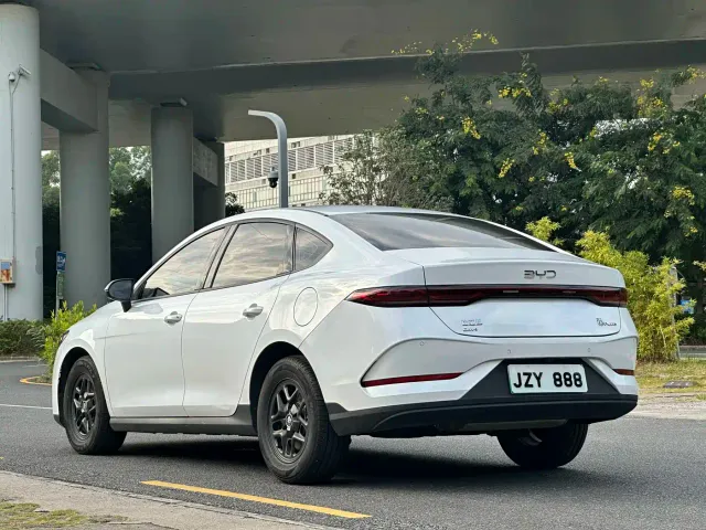 BYD Qin PLUS — Фото автомобиля 4