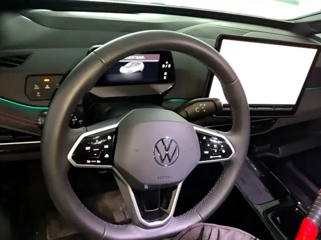 Volkswagen ID.3 — Фото автомобиля 10