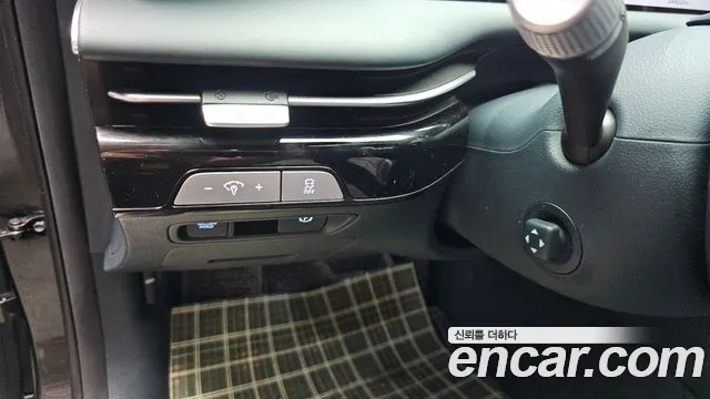 Genesis G80 Бензин 2.5 турбо AWD — Фото автомобиля 30