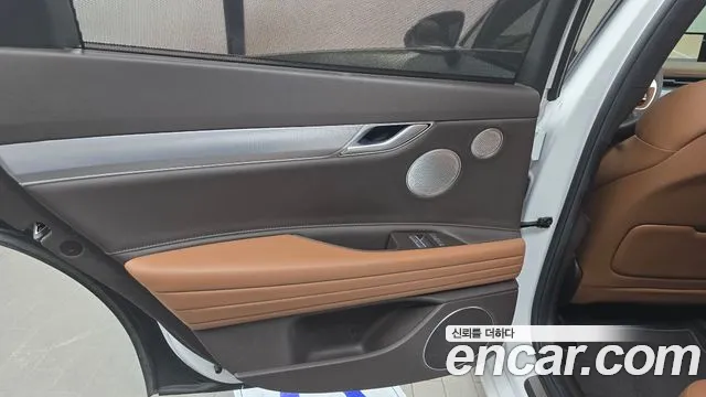 Genesis G80 Бензин 2.5 турбо AWD — Фото автомобиля 24