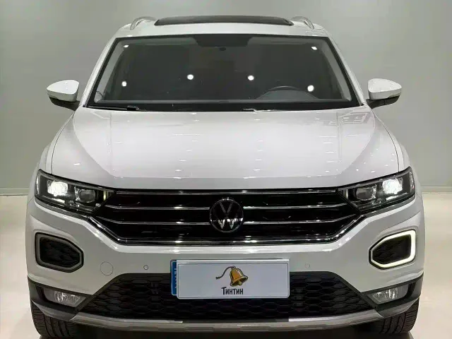 Volkswagen T-Roc — Фото автомобиля 2