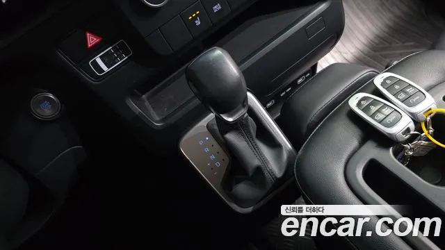 Hyundai Staria — Фото автомобиля 12