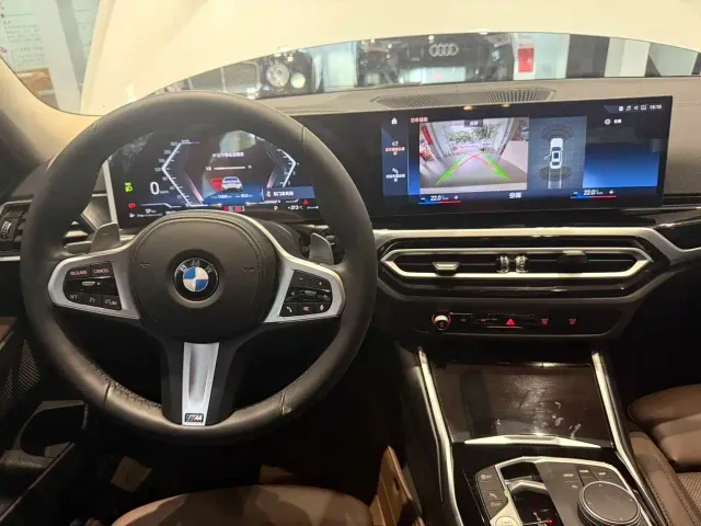 BMW 3 Series — Фото автомобиля 14