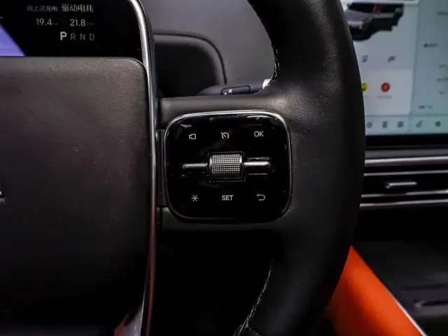 Li Auto Li Xiang L9 2025 Ultra Smart Renewal Edition — Фото автомобиля 24