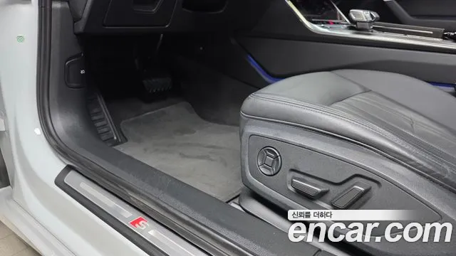 Audi A6 C8 — Фото автомобиля 22