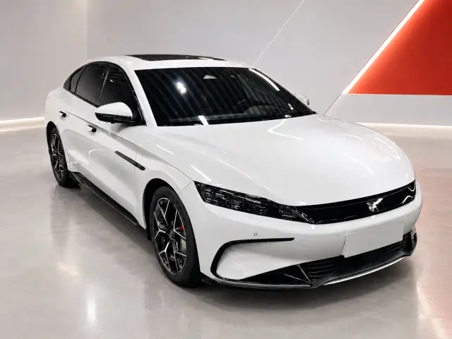BYD Han — Фото автомобиля 3