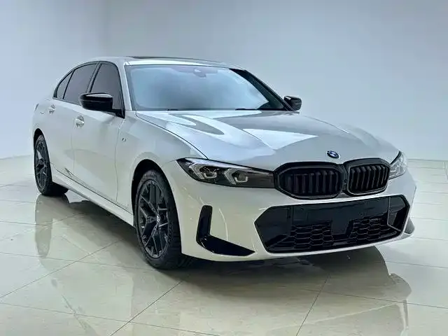 BMW 3 Series — Фото автомобиля 3