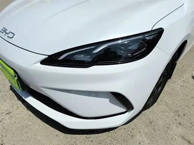 BYD Seal 05 DM-i — Фото автомобиля 23