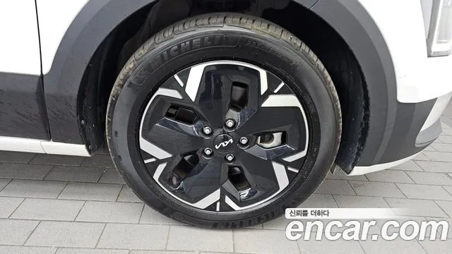 Kia Niro New — Фото автомобиля 6