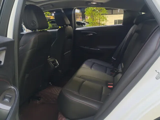 Chevrolet Malibu XL — Фото автомобиля 14