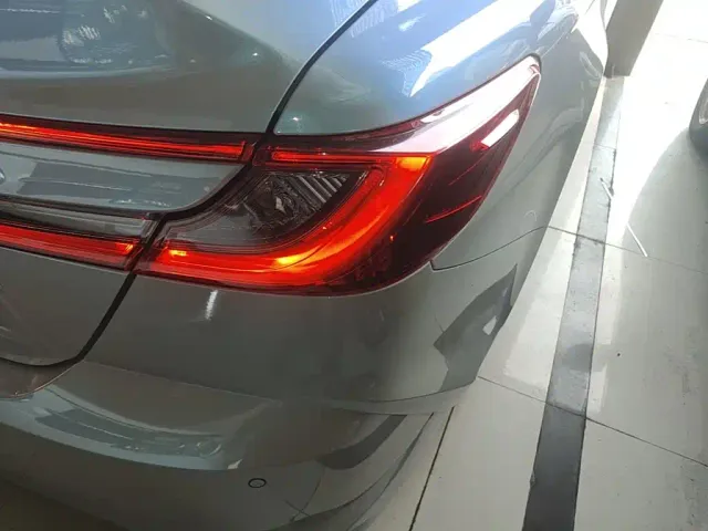 Toyota Camry — Фото автомобиля 7