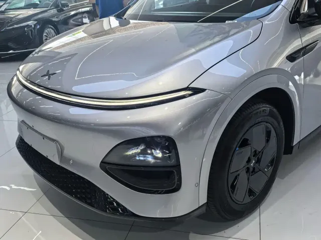 Xpeng G6 — Фото автомобиля 4