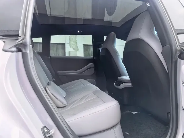 Nio ET5 Touring — Фото автомобиля 6