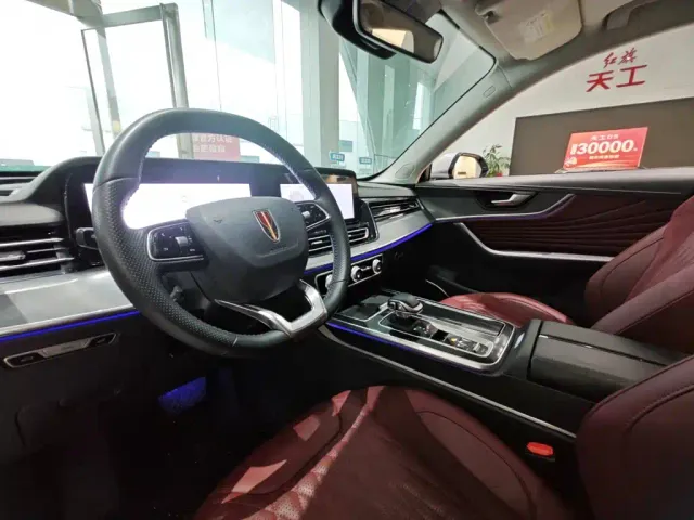 Hongqi HS5 — Фото автомобиля 5