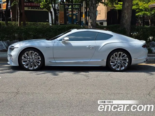 Bentley Continental — Фото автомобиля 5