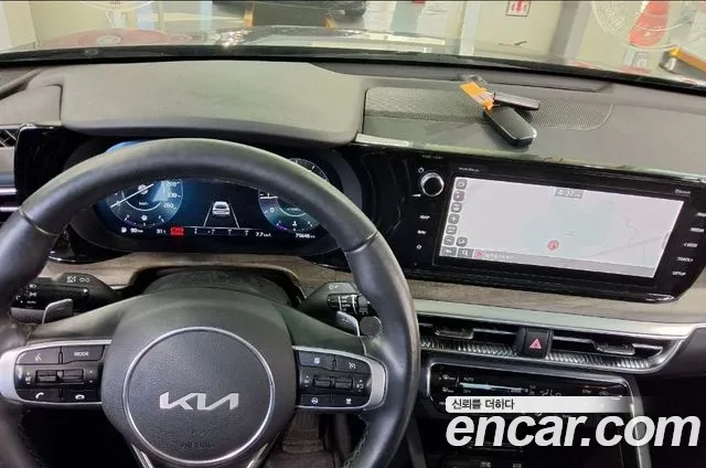 Kia K5 Generation 3 — Фото автомобиля 11