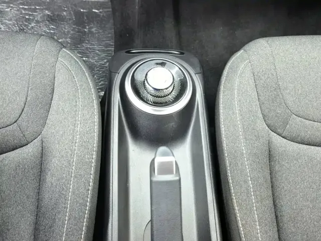 Wuling Bingo — Фото автомобиля 16