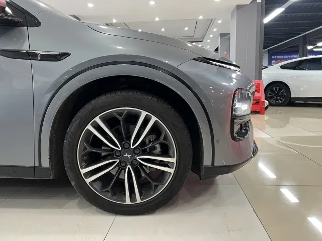 Xpeng G6 — Фото автомобиля 4